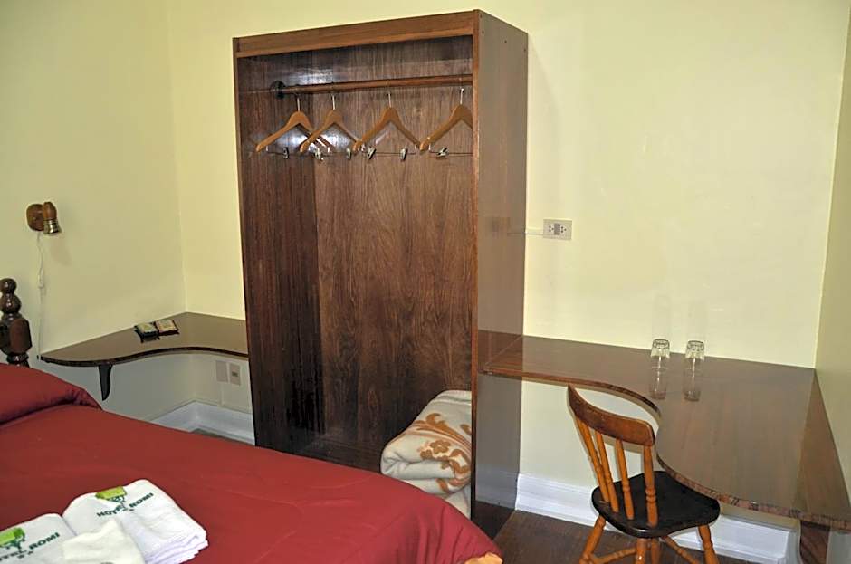 Hotel Romi