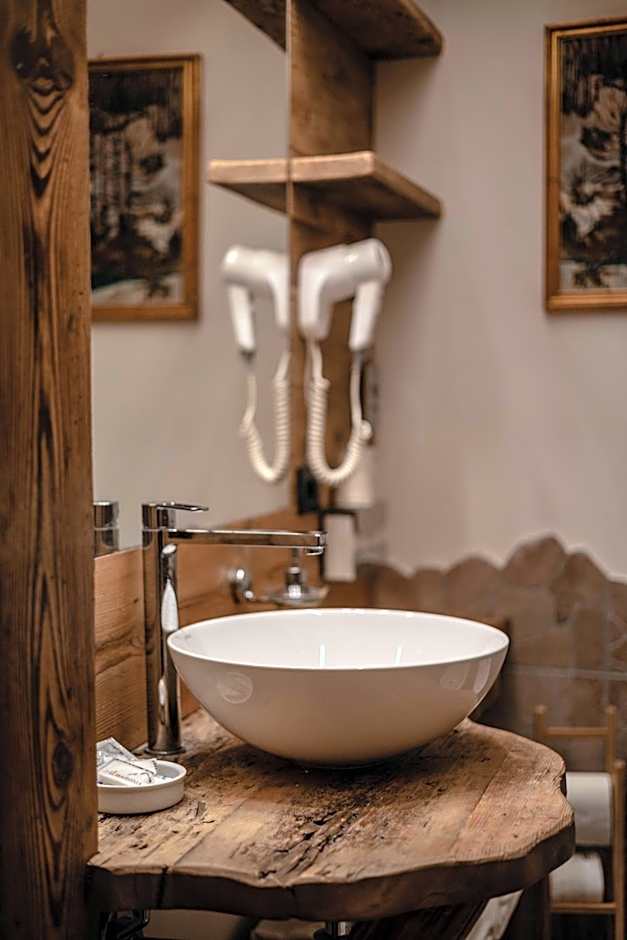 Hotel & Ristorante Serenella