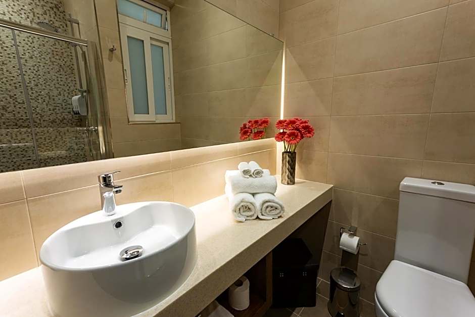 The Shipwright's Lodge