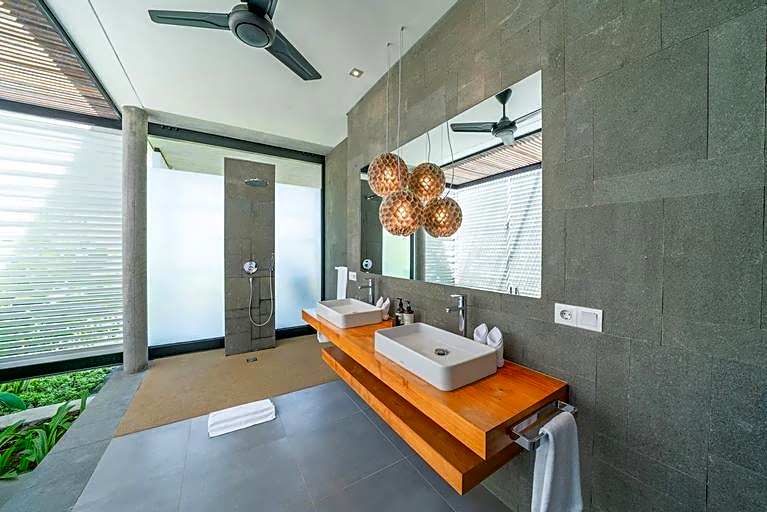 La Maison d'Ulysse - Luxury 4BR Villa Surrounded by Rice Paddies