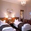 ROSS Hotel