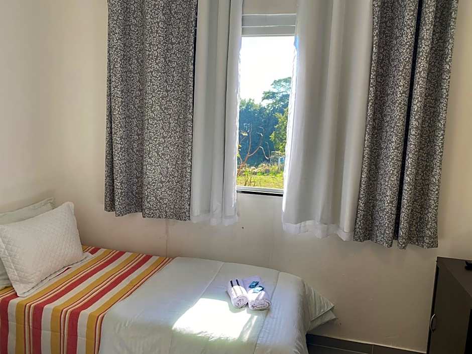 Casa Jequitibá Quartos Mobiliados