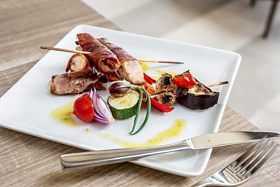 Aura Hotel Adults Only