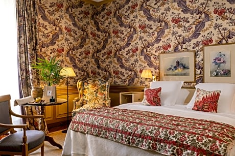 Large Deluxe king size room