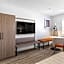 Hotel Skye San Francisco Airport SFO FREE SHUTTLE!