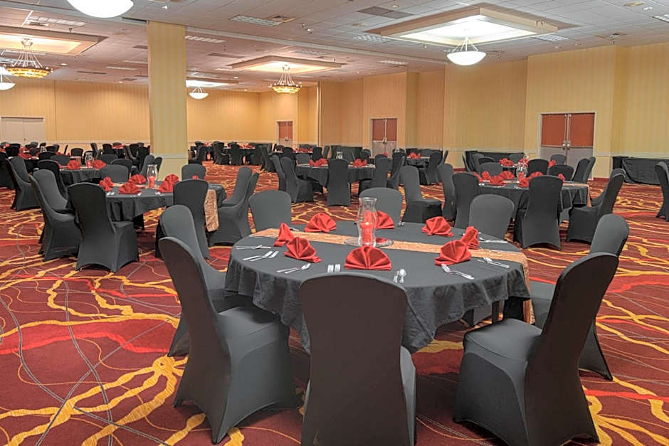 MCM Elegante Hotel & Suites Lubbock