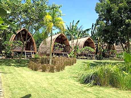 Ekas Breaks Resort