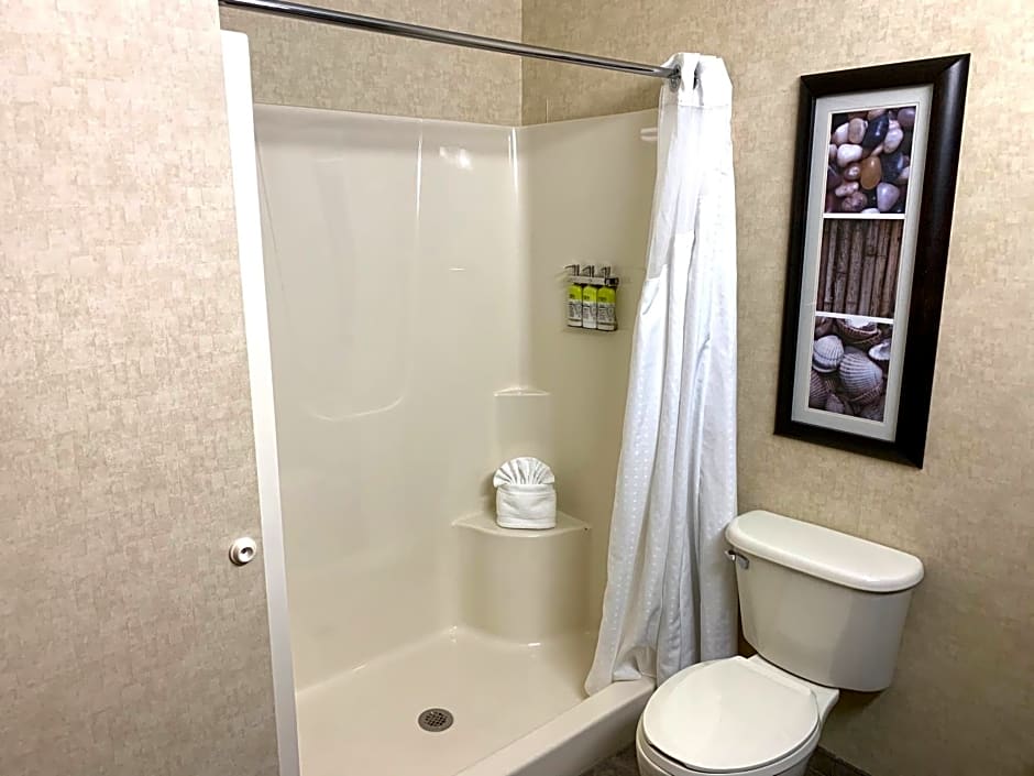 Holiday Inn Express Holland, an IHG Hotel