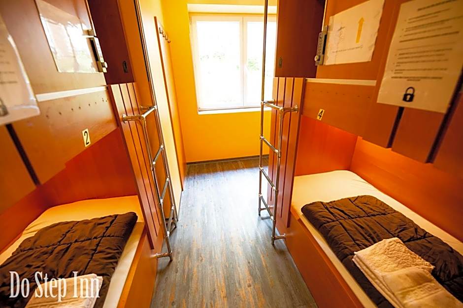 Do Step Inn Central - Self-Service-Hostel