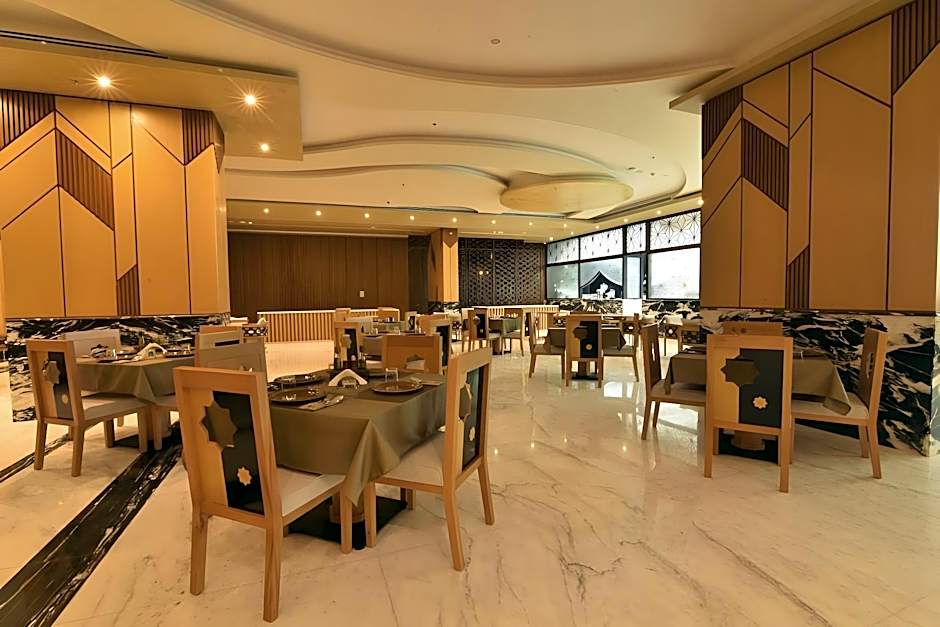 Luxe Grand Hotel Apartments
