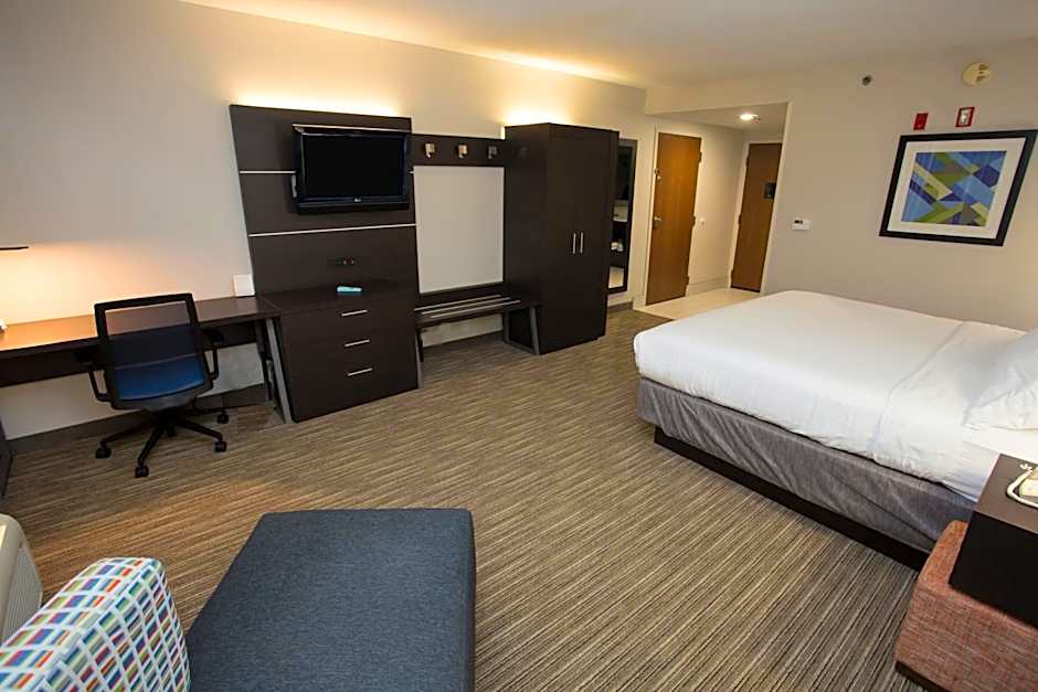 Holiday Inn Express Wilmington By IHG