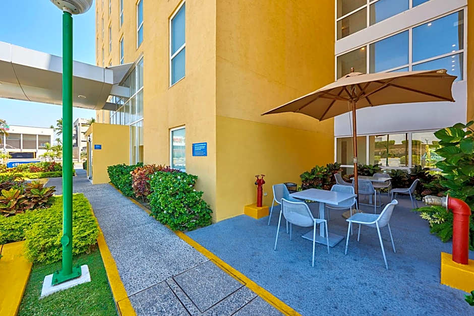 City Express by Marriott Manzanillo