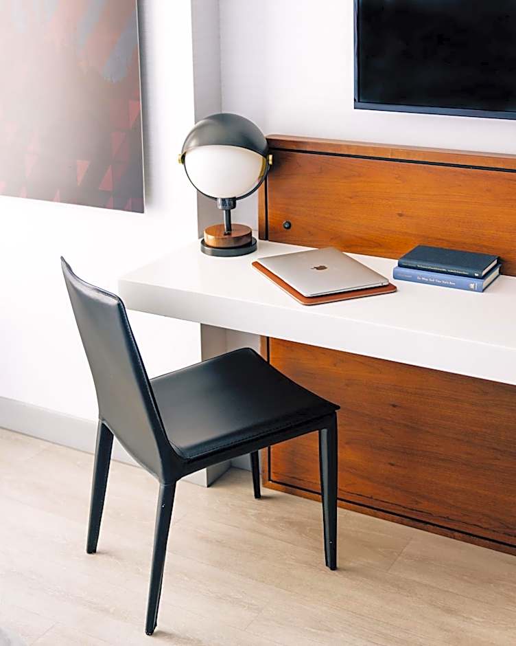 Le Meridien Denver Downtown