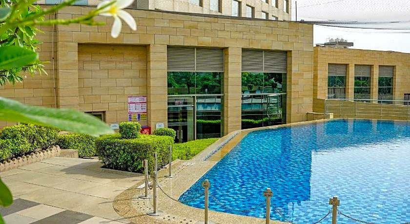 Courtyard by Marriott Gurugram Downtown