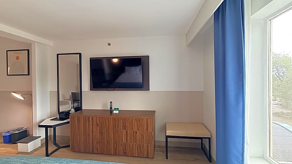 Wingate by Wyndham Athens Near Downtown