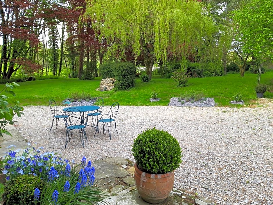 Petit manoir de la berthenlaire