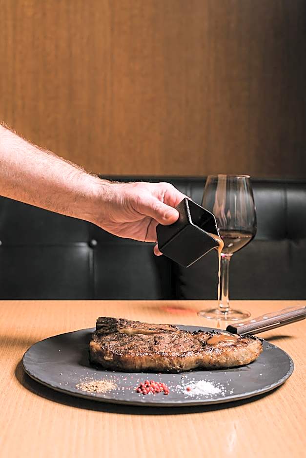 3 Sixty Hotel & Suites