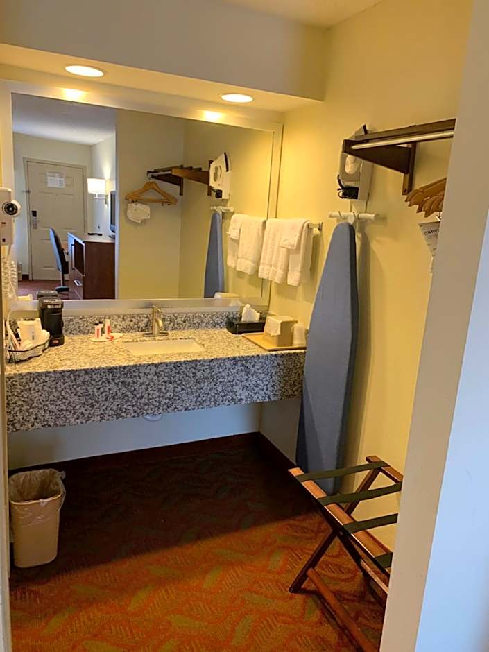 Baymont by Wyndham Cave City