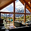Aoraki Mount Cook Alpine Lodge