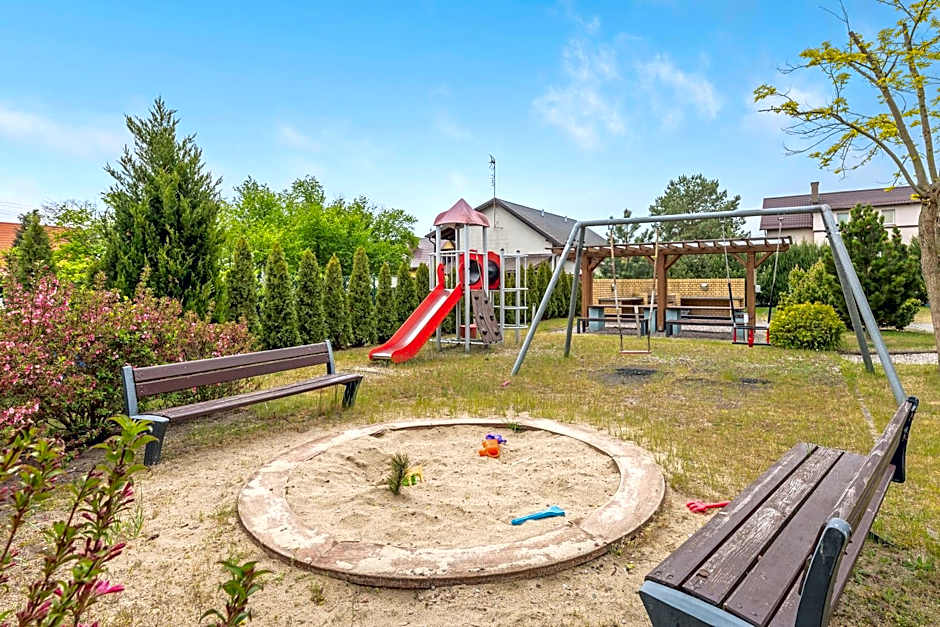 Apartamenty PIAMOLA Willa Turkusowa