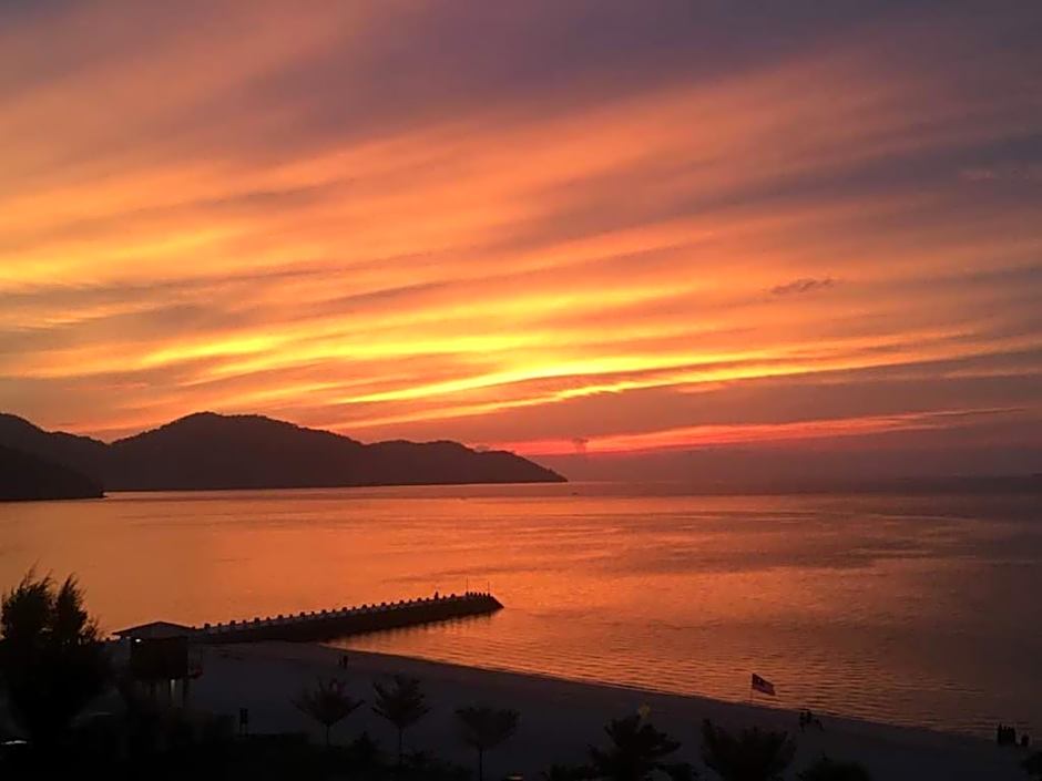 By The Sea@Direct Seaview level6