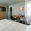 Sure Hotel by Best Western Rochefort-sur-Mer