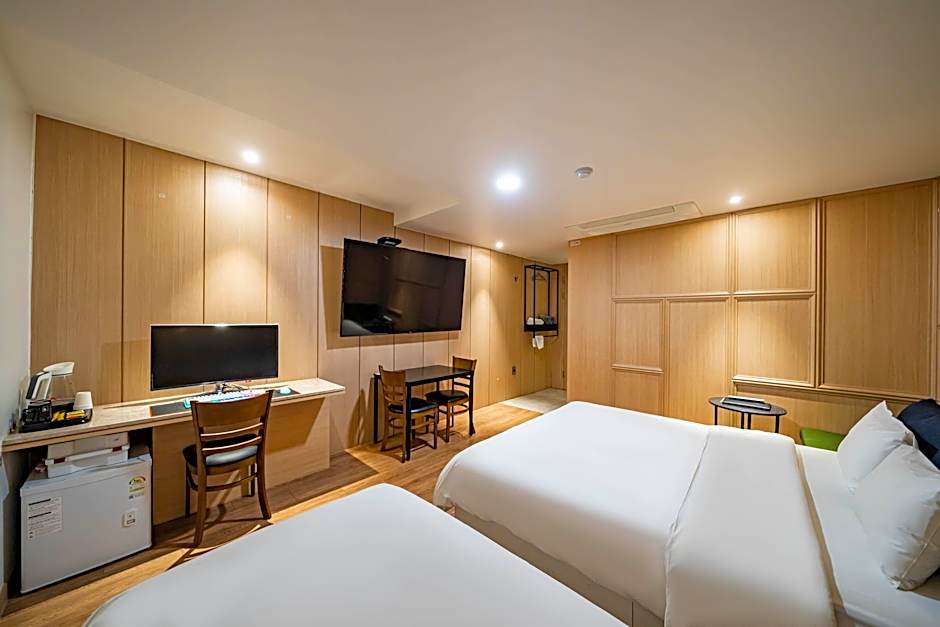 Stay Month Hotel Goyang