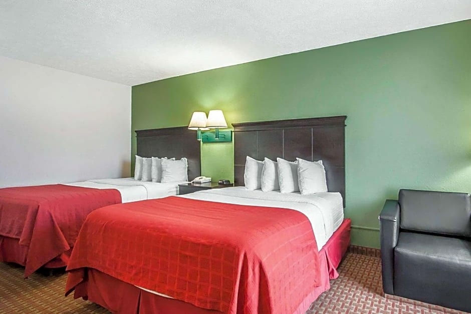 Quality Inn Savannah South