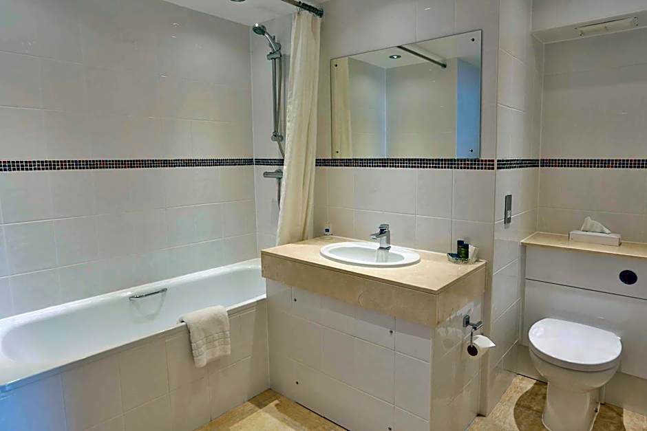 Best Western Heath Court Hotel