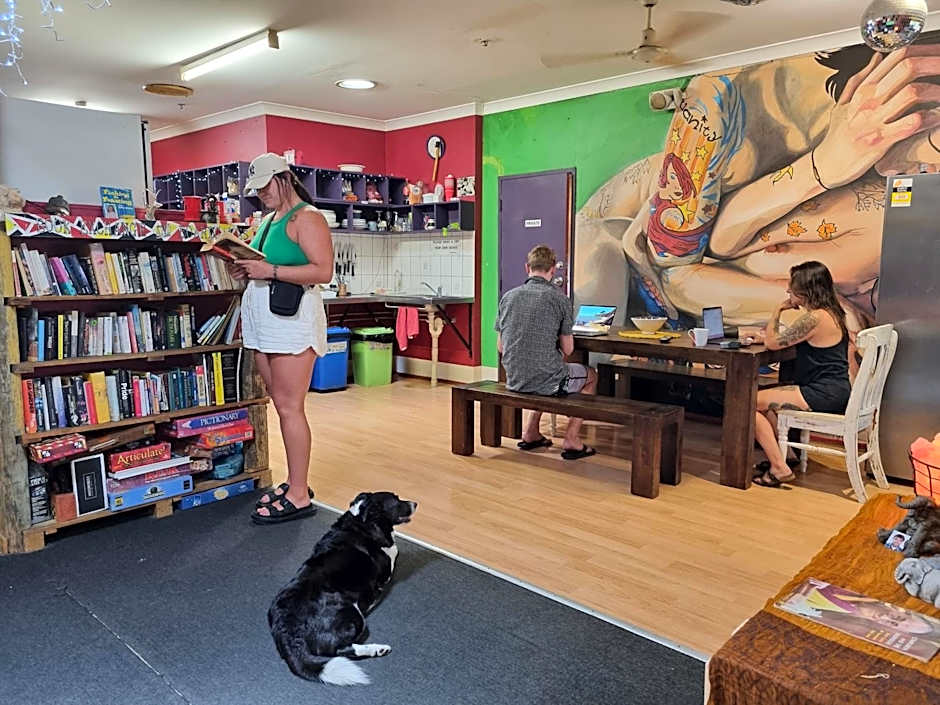 Beachside Backpackers