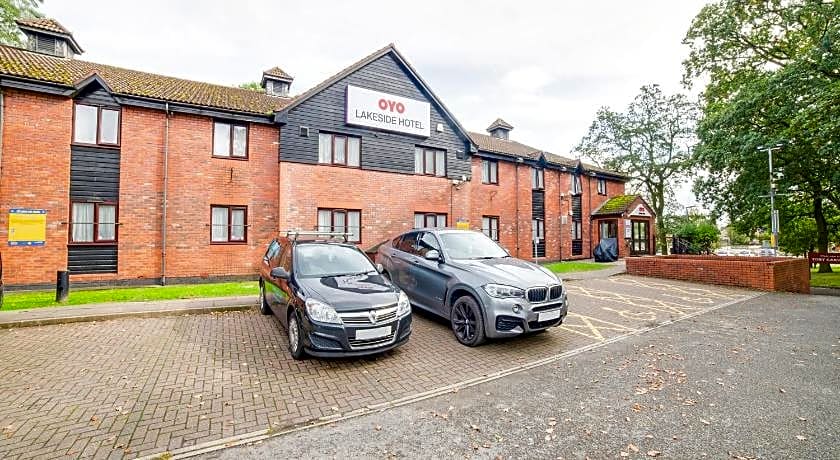 OYO Lakeside Haydock Hotel St Helens