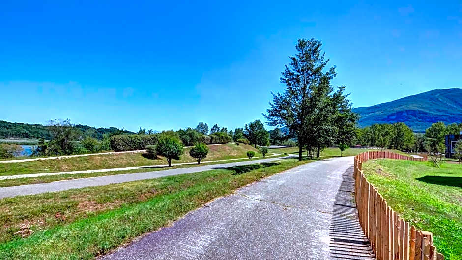 Vacancéole - Le Village des Oiseaux