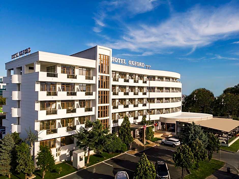 Oxford Hotel & Conference Center