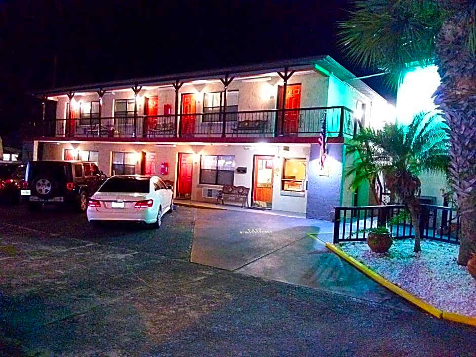 Merida Inn and Suites