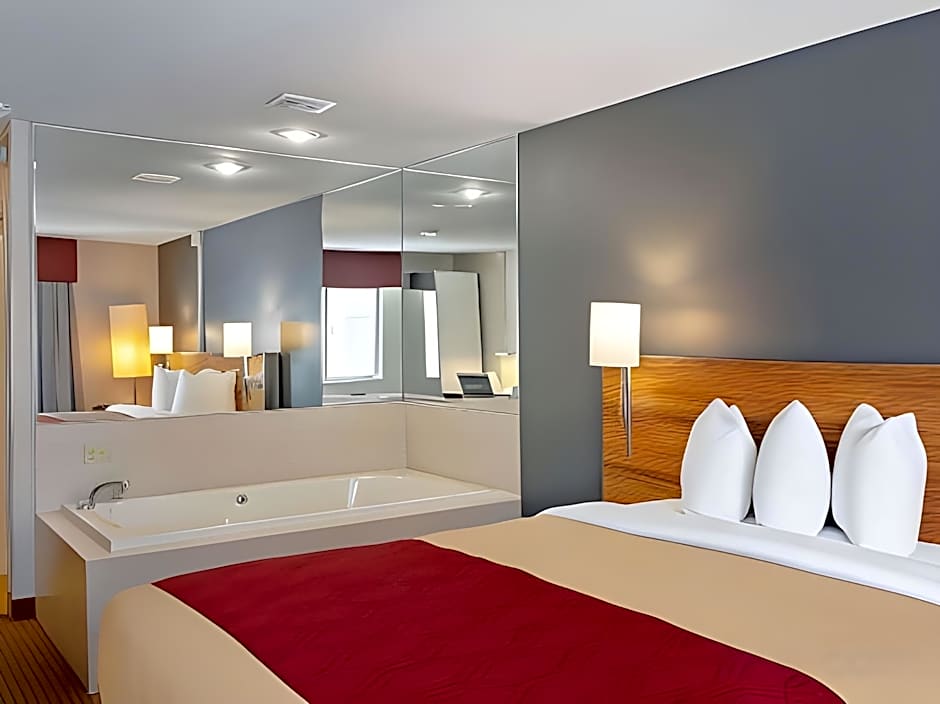 Quality Inn Frontier At U.S. Hwy 30