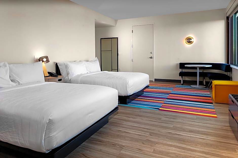 Aloft Atlanta at The Battery Atlanta