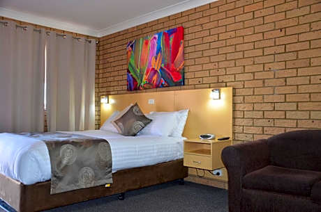 Queen Room