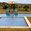 Leeuwenbosch Country House - Amakhala Game Reserve