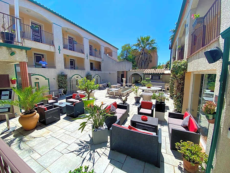 Logis Hôtel Les II Mas - Perpignan Sud
