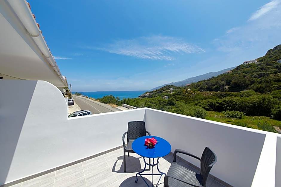 Kerame Studios & Apartments