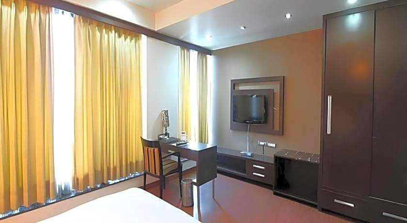 Hotel Signature Grand