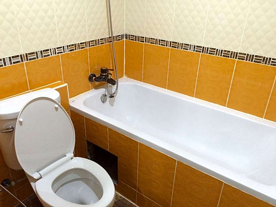 Sea Land View Apartment @ Sriracha