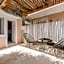 Hotel Colonial Zaci by GuruHotel