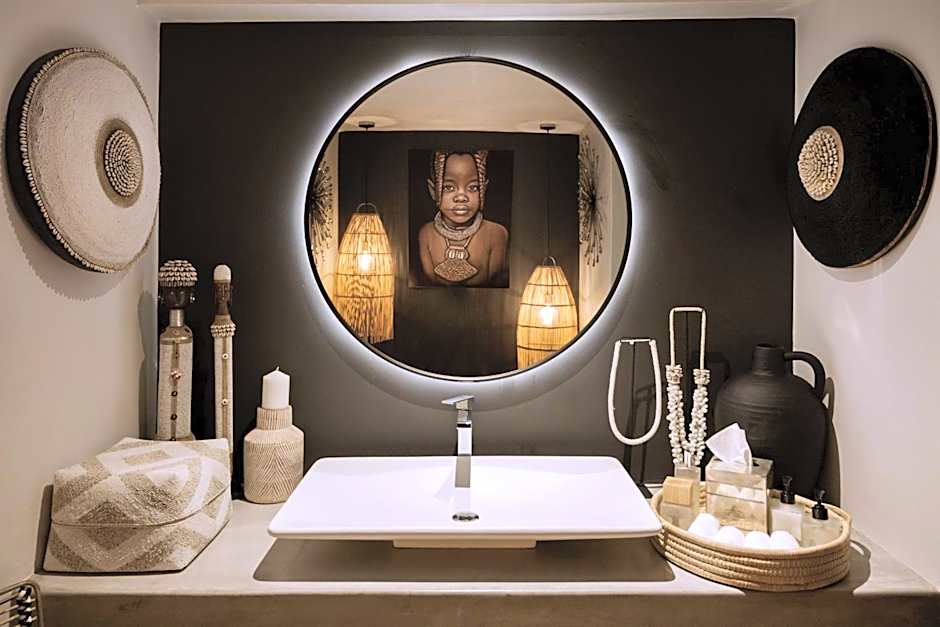 African Flair Boutique Safari Lodge