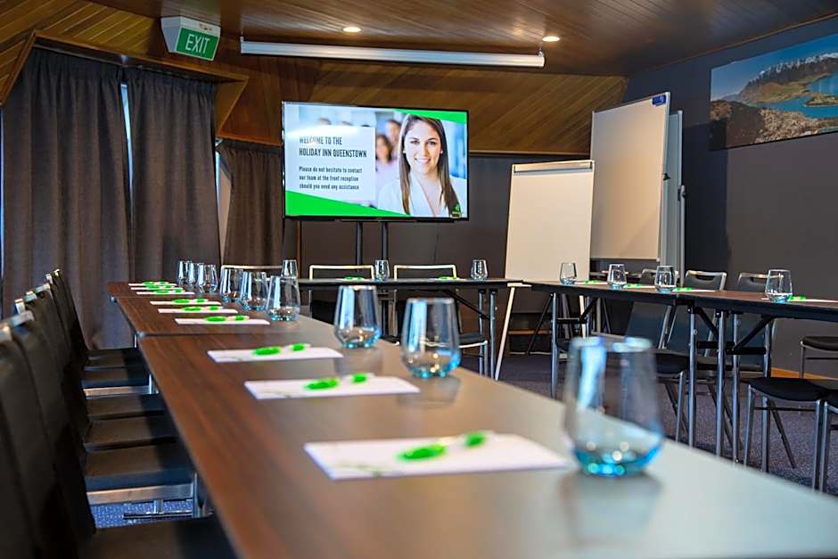 Holiday Inn Queenstown Frankton Road By IHG