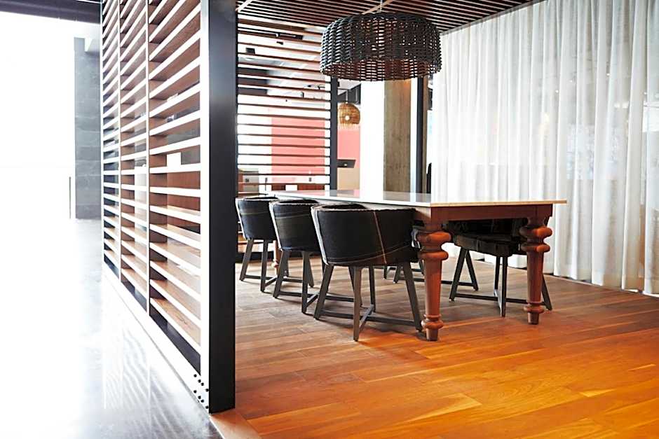 Alt Hotel Halifax Airport