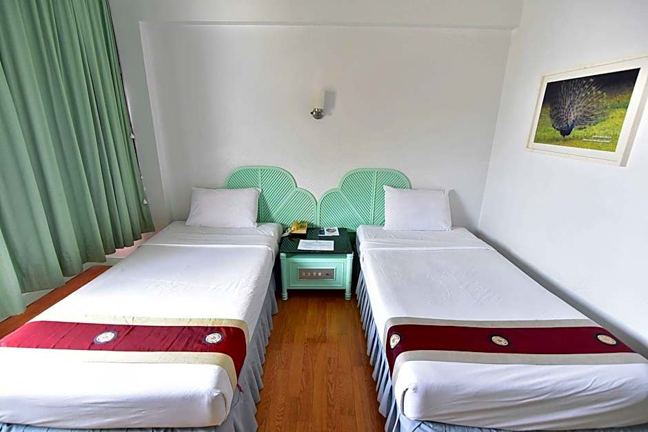 Thumrin Hotel