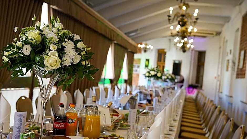 Hotel Zamek Pułtusk Dom Polonii