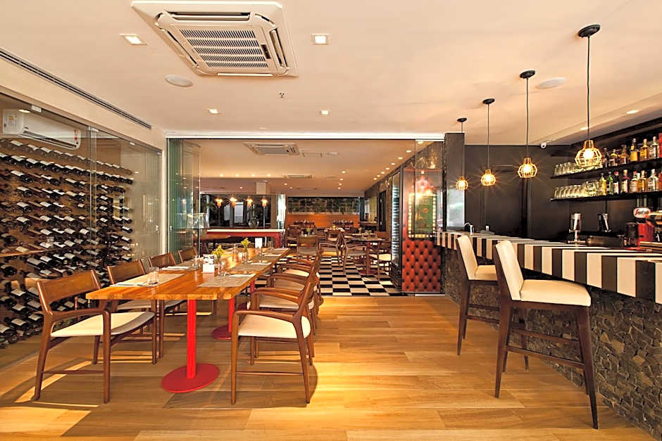 eSuites Savassi Toscanini