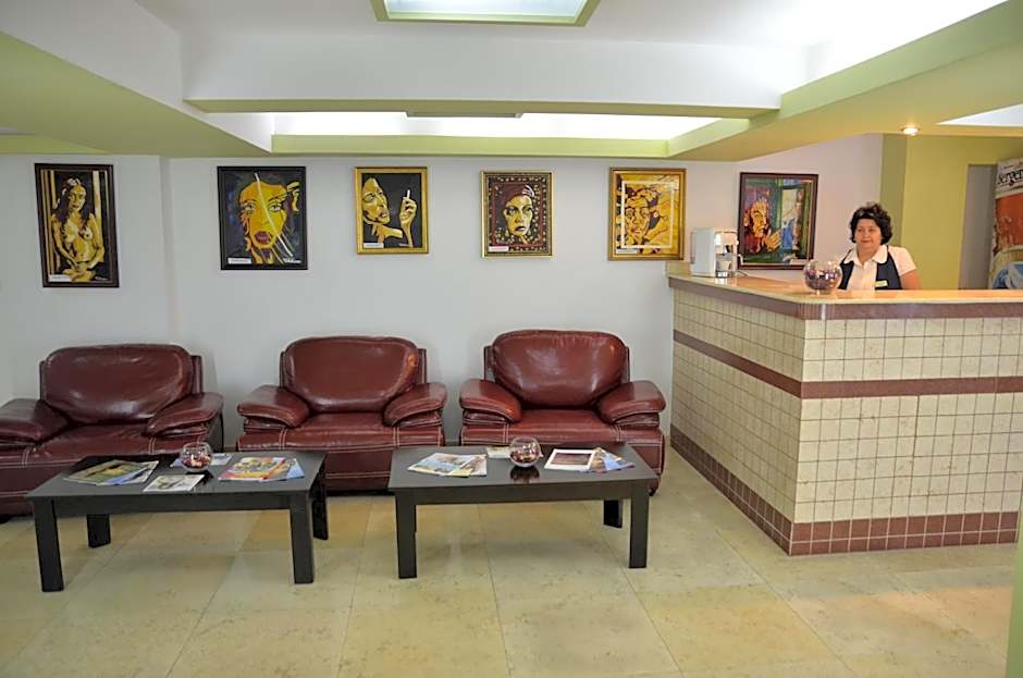 Hotel Europolis